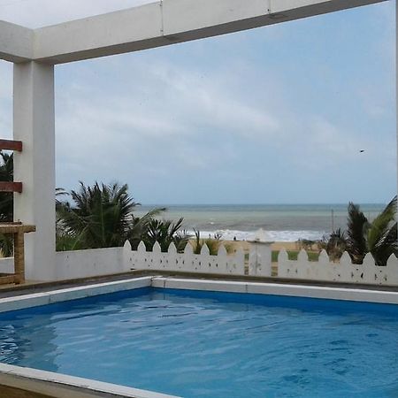 Petit Guest House Negombo Buitenkant foto
