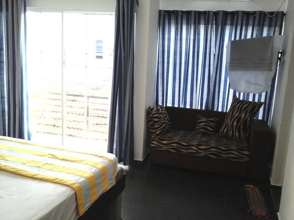 Petit Guest House Negombo Kamer foto